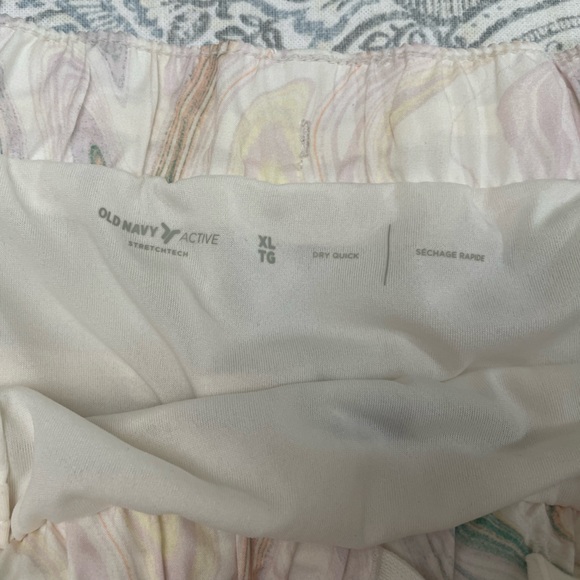 OLD NAVY Lined Running Shorts - Picture 9 of 9